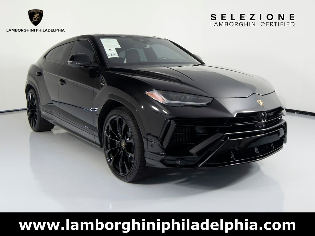 Used 2024 Lamborghini Urus S image 3