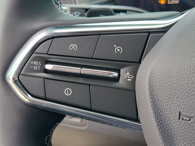 New 2026 Chevrolet Traverse LT image 26