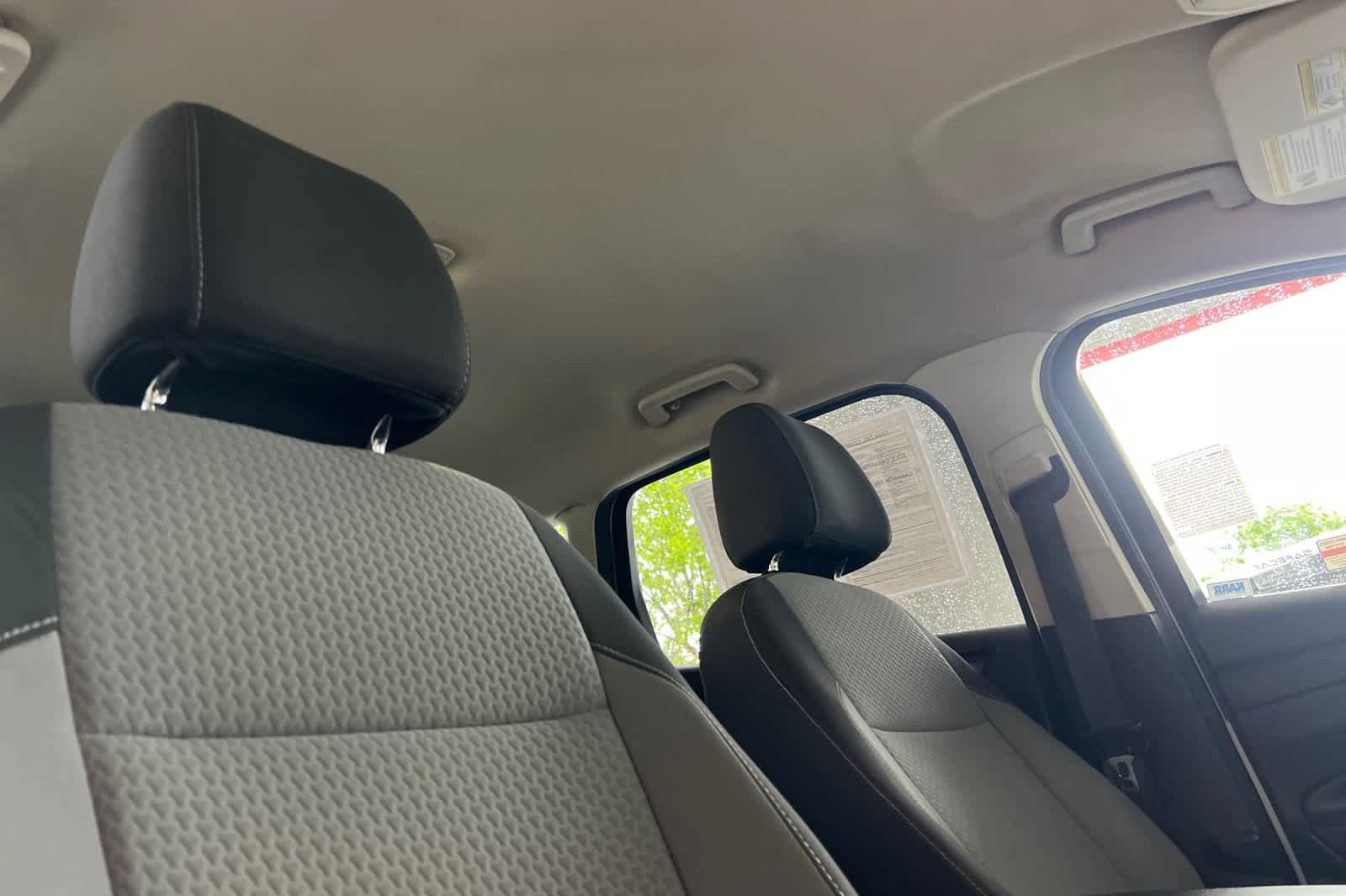 Used 2017 Ford Escape SE AWD/4WD image 17