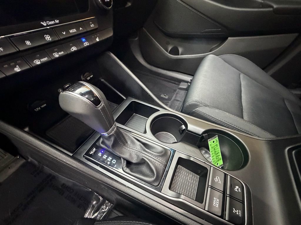 Used 2018 Hyundai Tucson Value AWD/4WD image 17