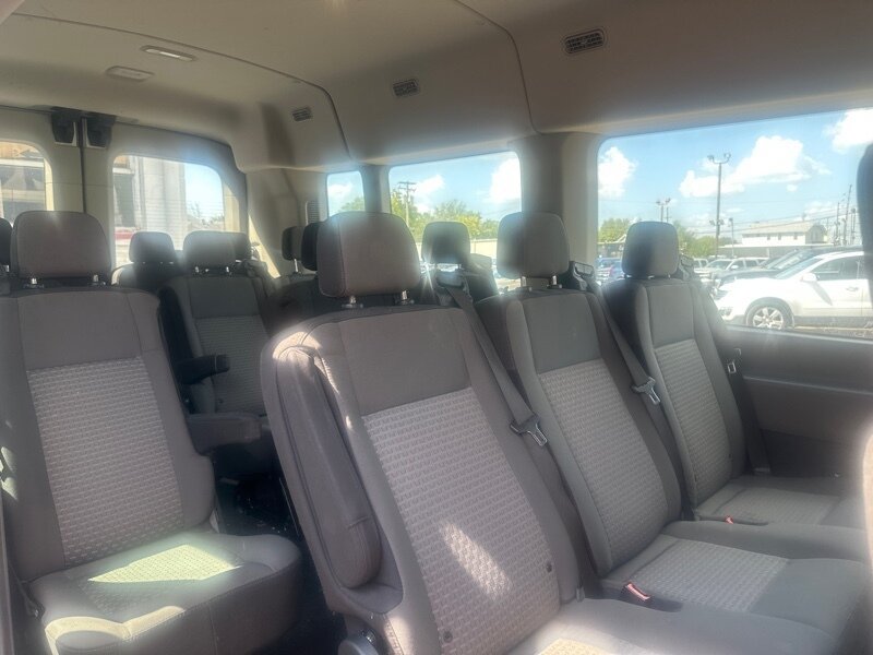 Used 2021 Ford Transit 350 XLT RWD image 14
