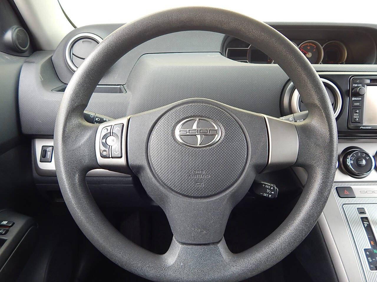 Used 2015 Scion xB image 16