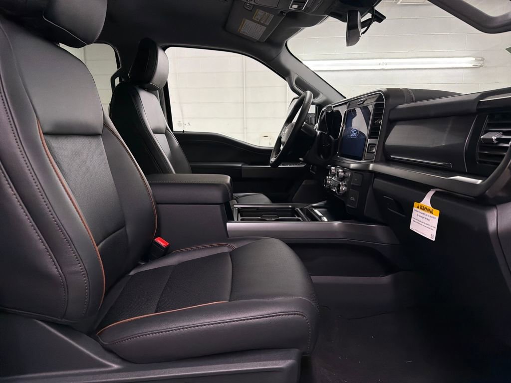 New 2026 Ford F250 Lariat w/ Chrome Package image 27