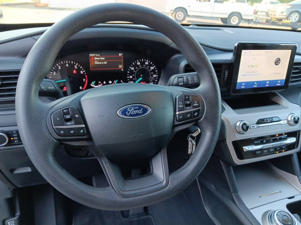 Used 2023 Ford Explorer 4WD image 14