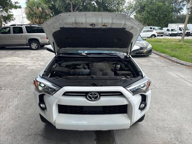 Used 2024 Toyota 4Runner SR5 RWD image 29
