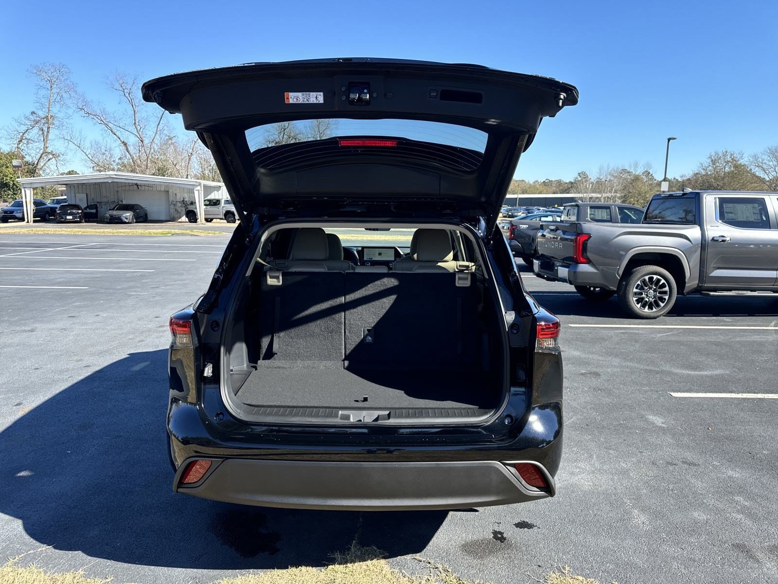 New 2025 Toyota Highlander XLE AWD/4WD image 42