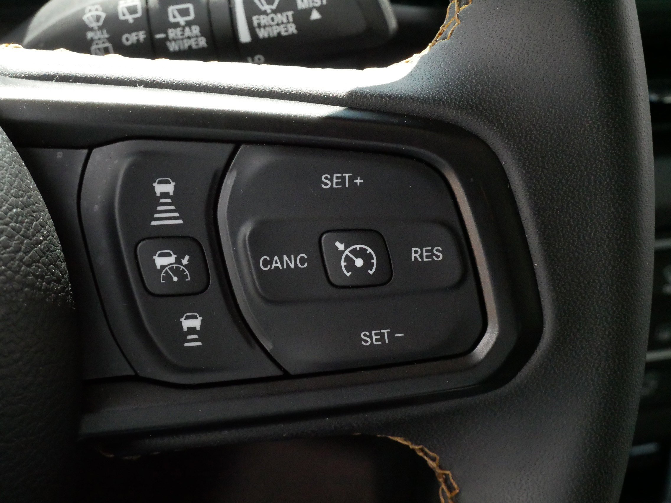 Used 2024 Jeep Wrangler Unlimited Sport AWD/4WD image 25