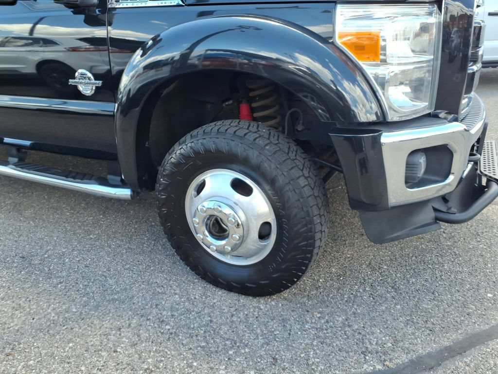 Used 2015 Ford F350 Lariat w/ Lariat Ultimate Package AWD/4WD image 4