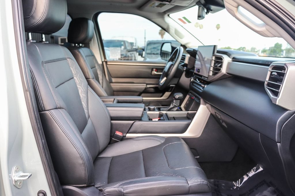 Used 2022 Toyota Tundra Limited w/ TRD Off-Road Package AWD/4WD image 19