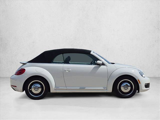 Used 2013 Volkswagen Beetle 2.5 FWD image 4