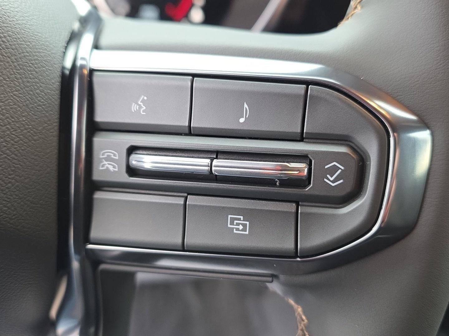 New 2026 GMC Canyon AT4 image 20