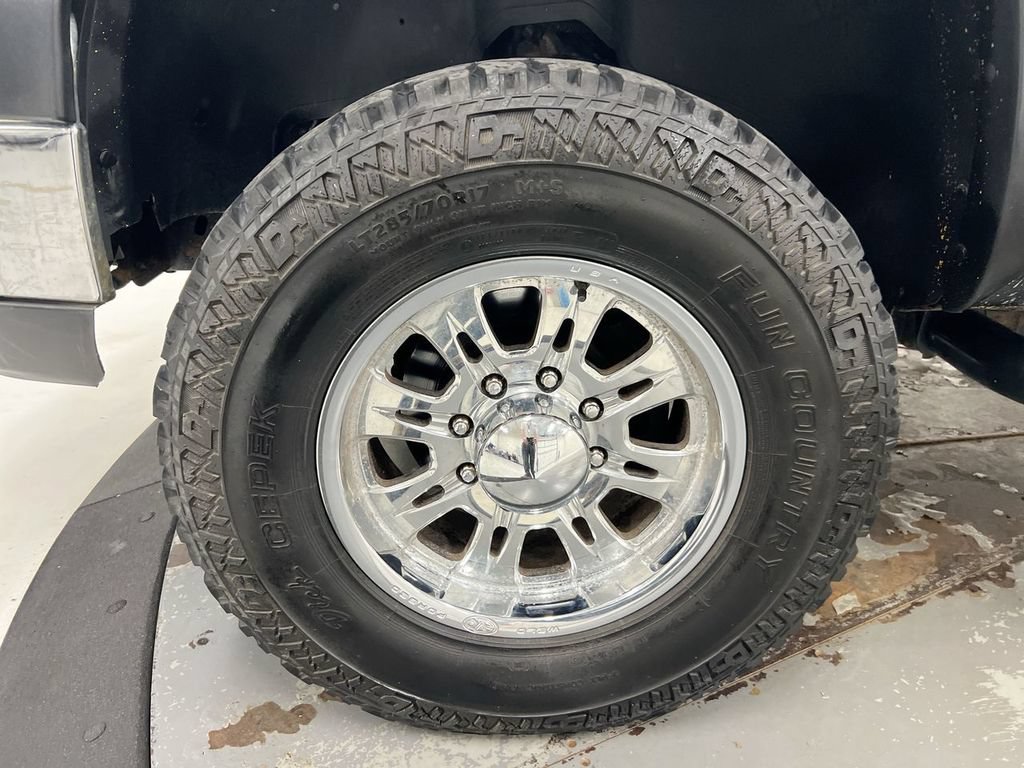 Used 2004 Chevrolet Silverado 2500 LT w/ Skid Plate Package AWD/4WD image 24