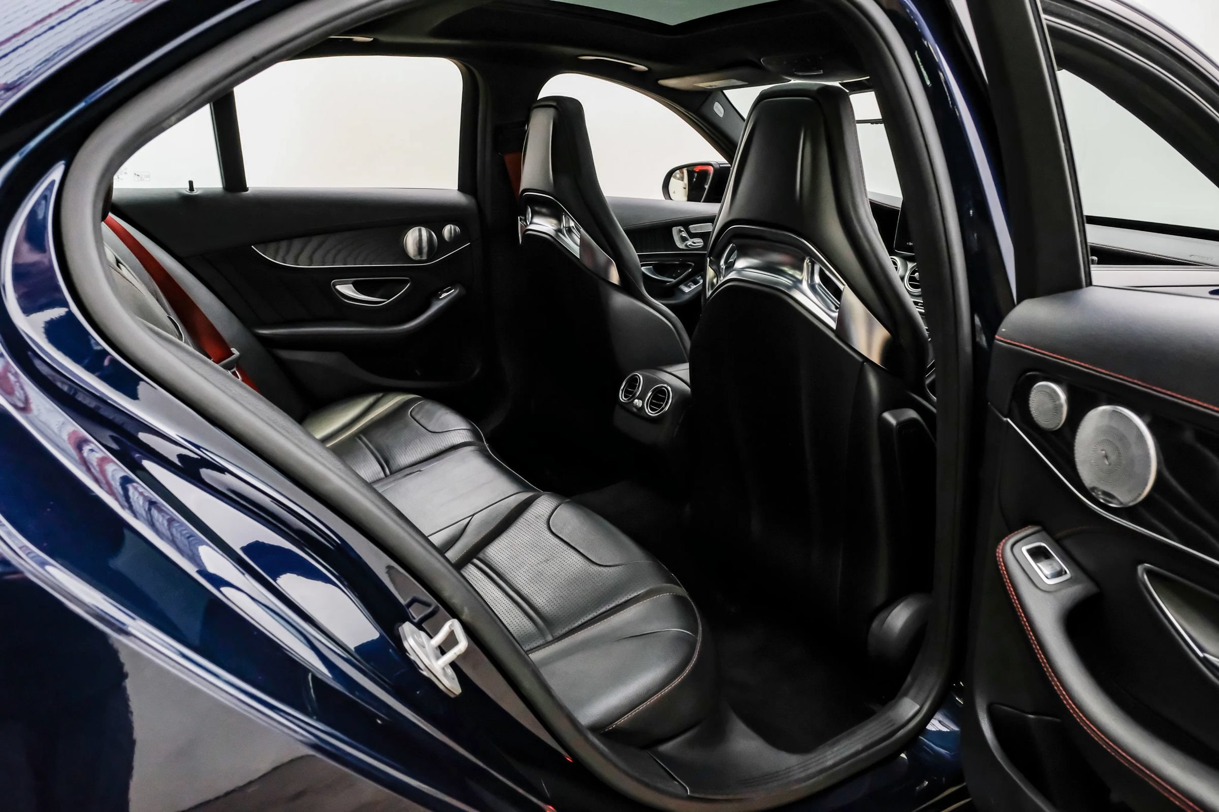 Used 2016 Mercedes-Benz C 450 AMG image 35