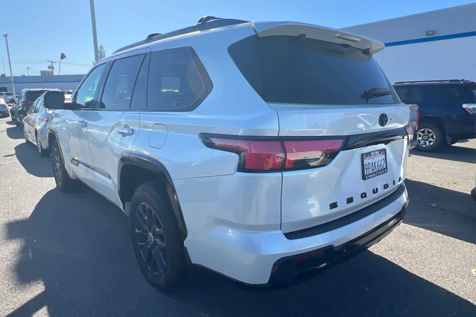 Used 2024 Toyota Sequoia Platinum AWD/4WD image 6