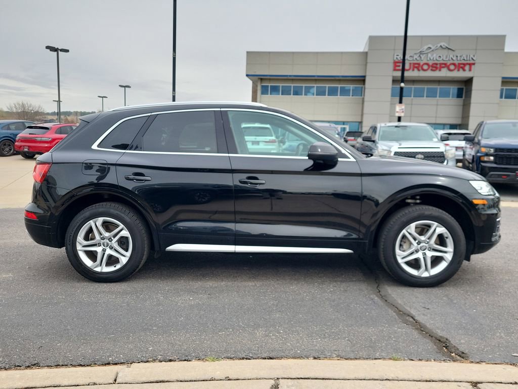 Used 2019 Audi Q5 2.0T Premium w/ Convenience Package image 3