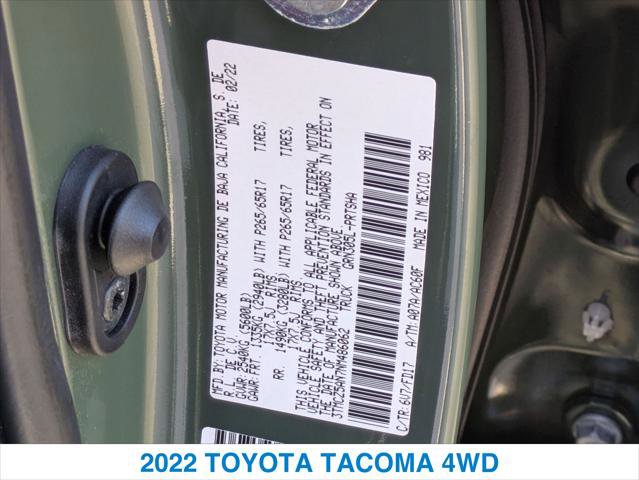 Used 2022 Toyota Tacoma TRD Sport w/ Technology Package image 26
