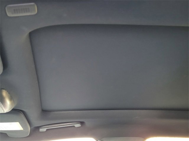 Used 2020 Ford Edge ST-Line image 17