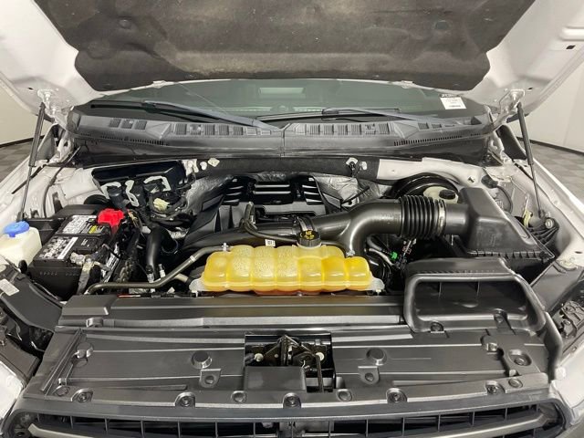 Used 2018 Ford F150 XLT w/ Equipment Group 302A Luxury image 9