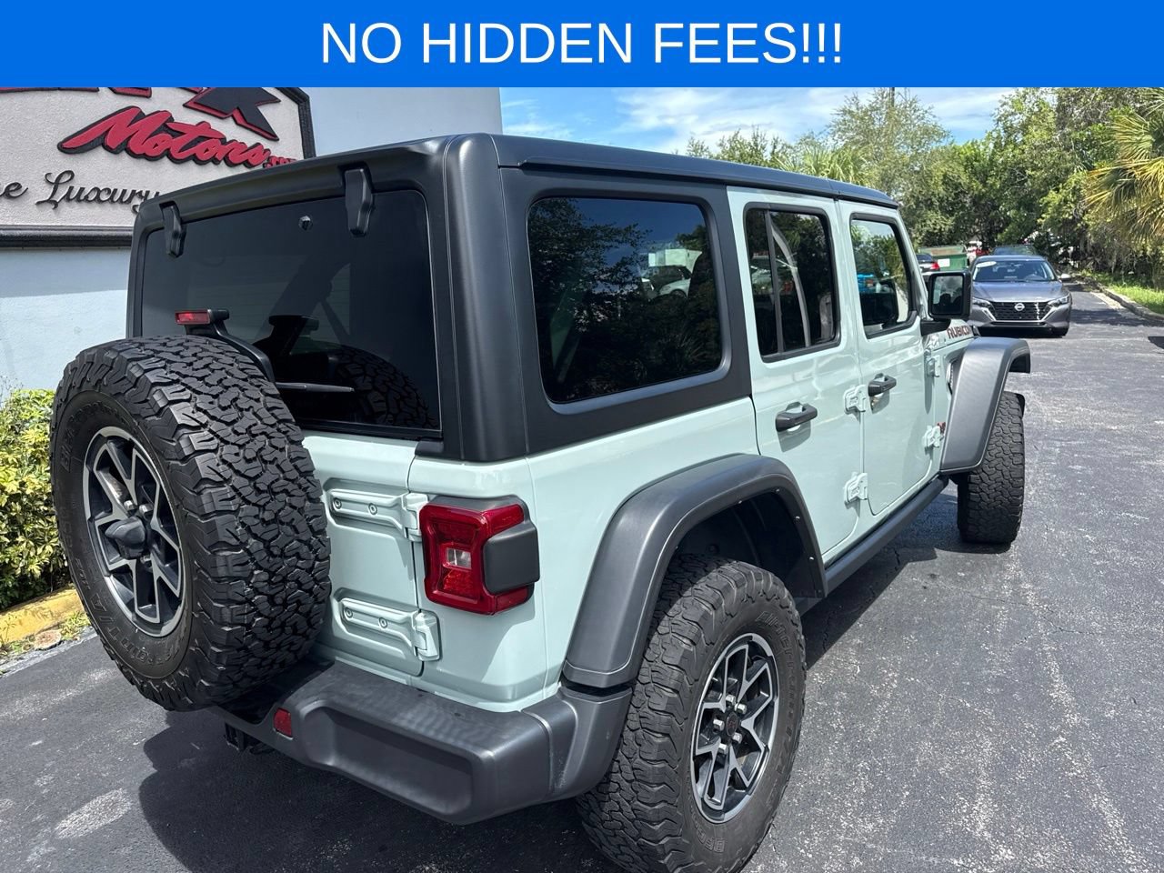 Used 2024 Jeep Wrangler Unlimited Rubicon AWD/4WD image 6