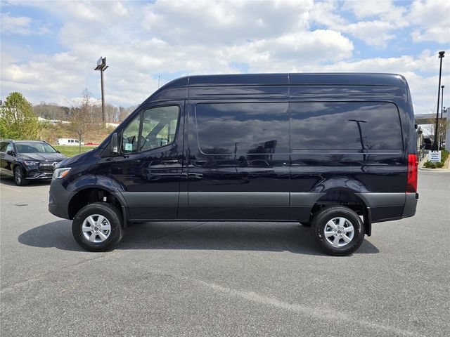 New 2026 Mercedes-Benz Sprinter 2500 image 9