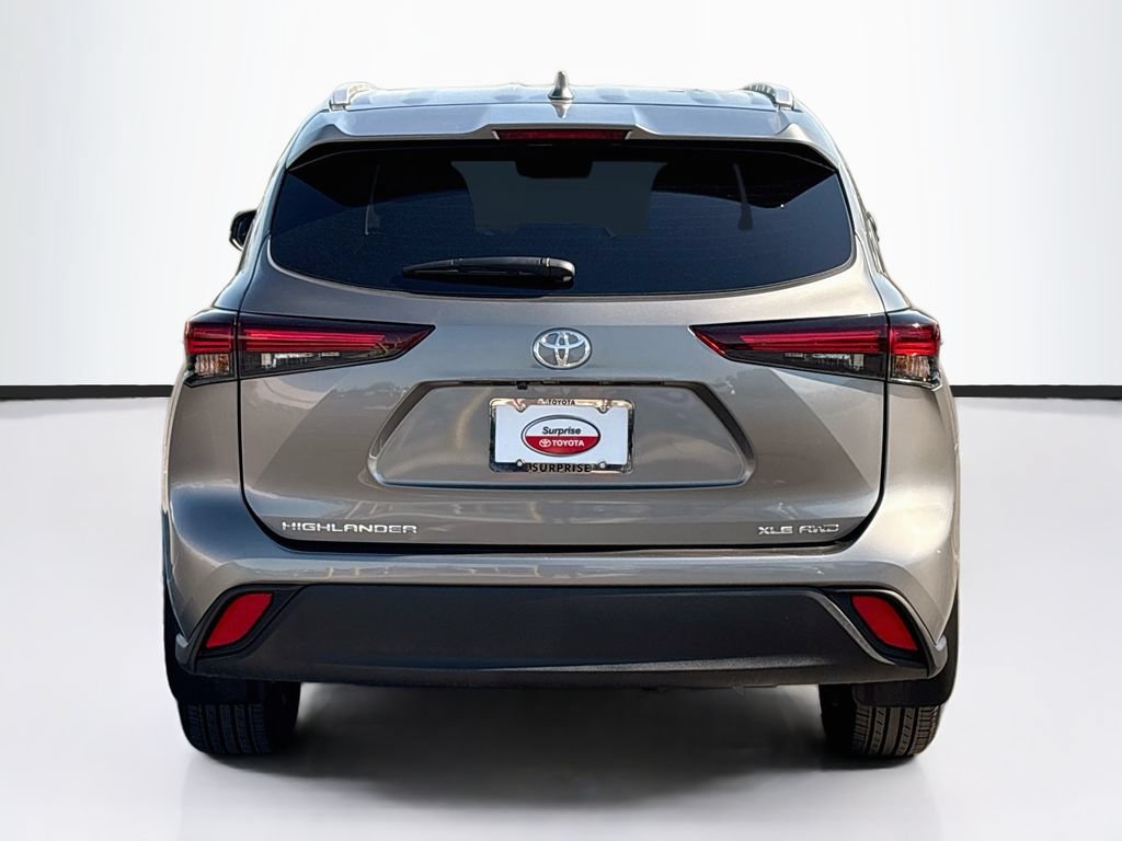 Certified 2026 Toyota Highlander XLE AWD/4WD image 6