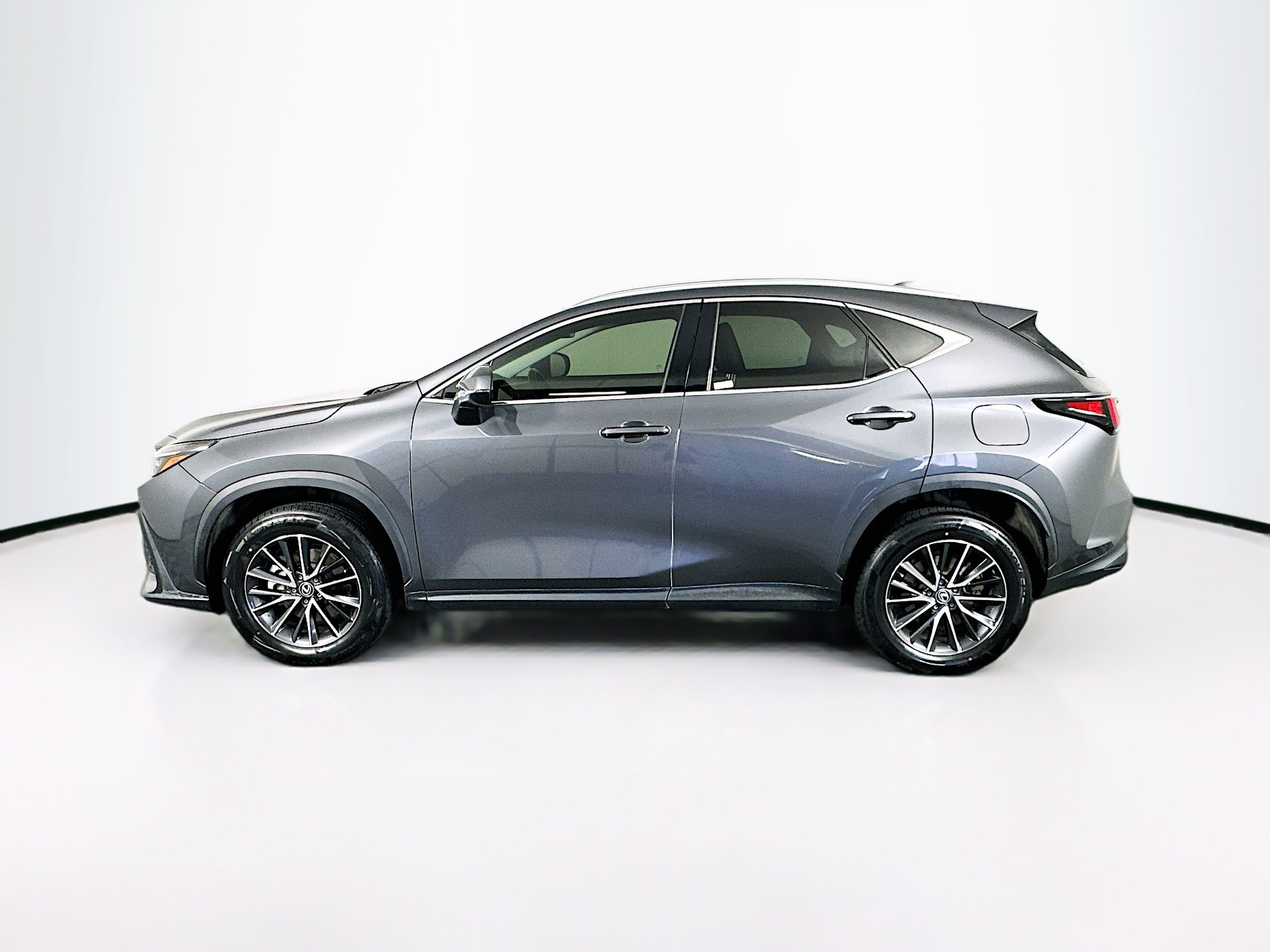 Used 2024 Lexus NX 350 AWD w/ Premium Package image 4