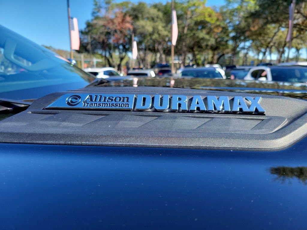 Certified 2025 Chevrolet Silverado 2500 LTZ w/ LTZ Convenience Package image 7