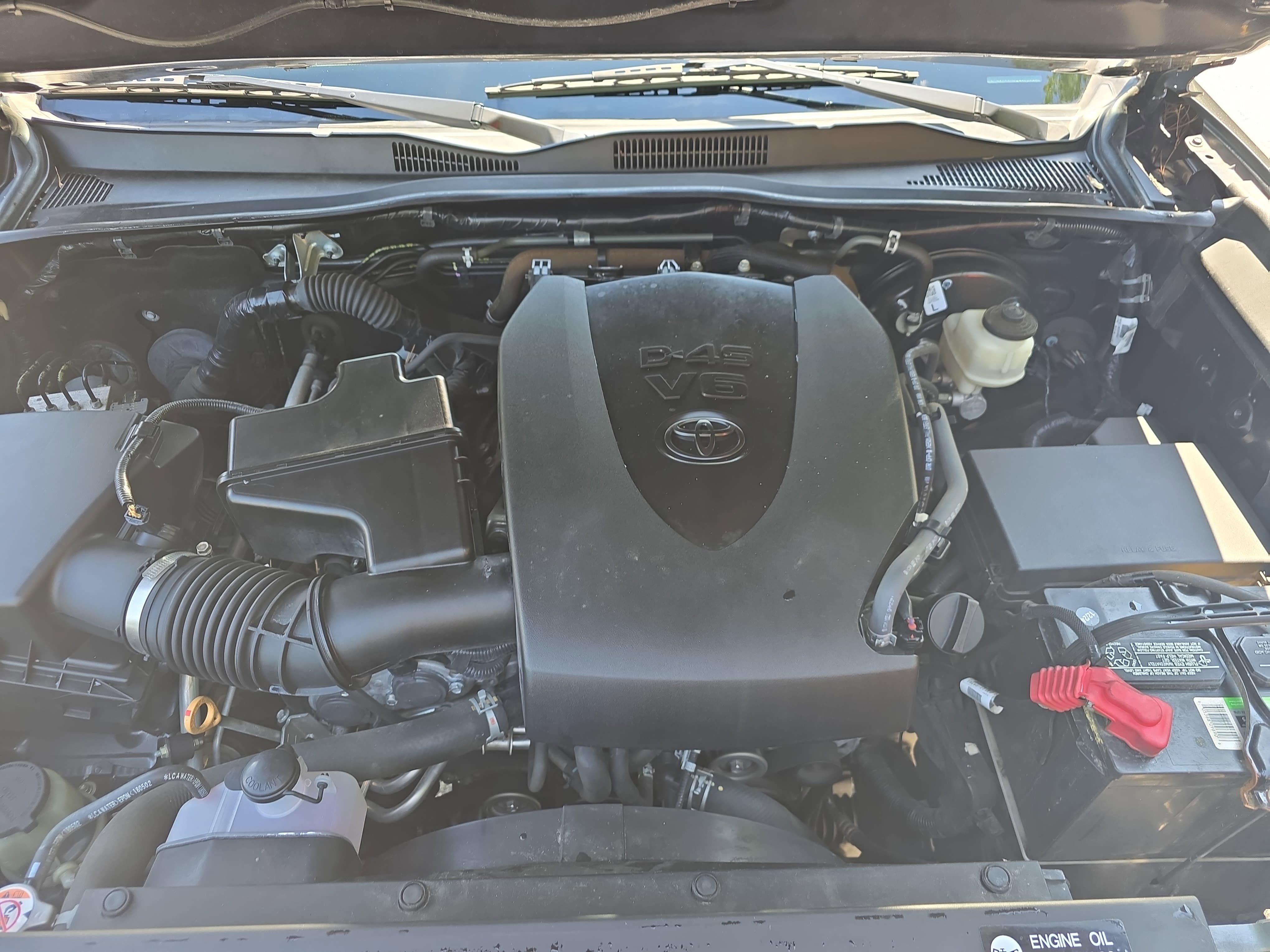 Used 2019 Toyota Tacoma TRD Sport AWD/4WD image 27