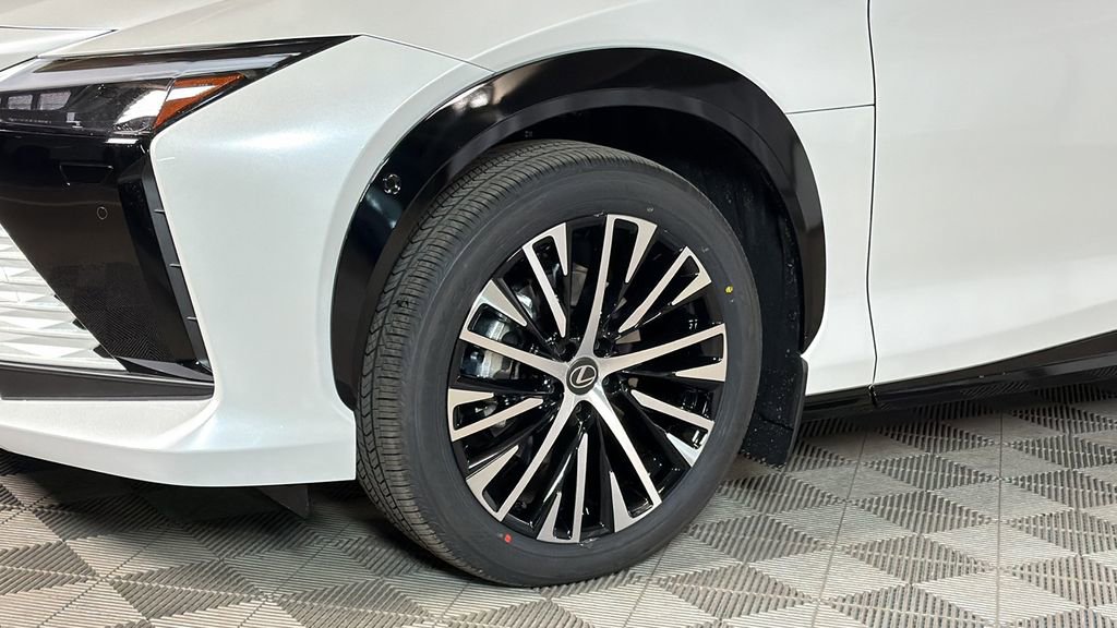 New 2026 Lexus RZ 450e AWD w/ Technology Package image 4