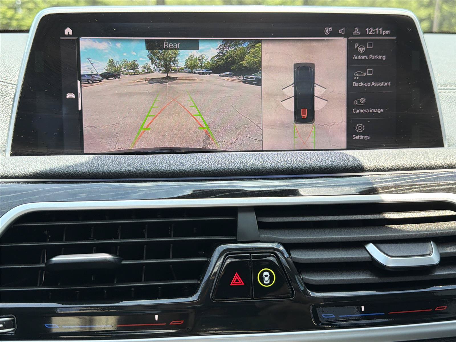 Used 2020 BMW 740i xDrive w/ Premium Package AWD/4WD image 4