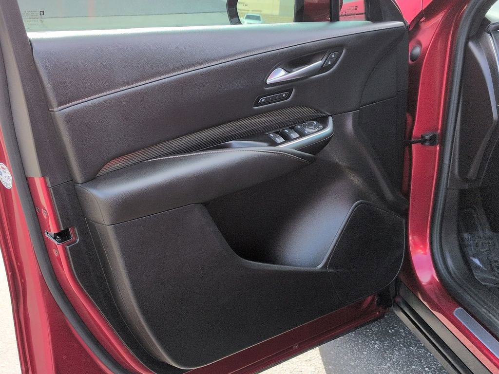 Used 2023 Cadillac XT4 Sport w/ Enhanced Visibility Package image 25