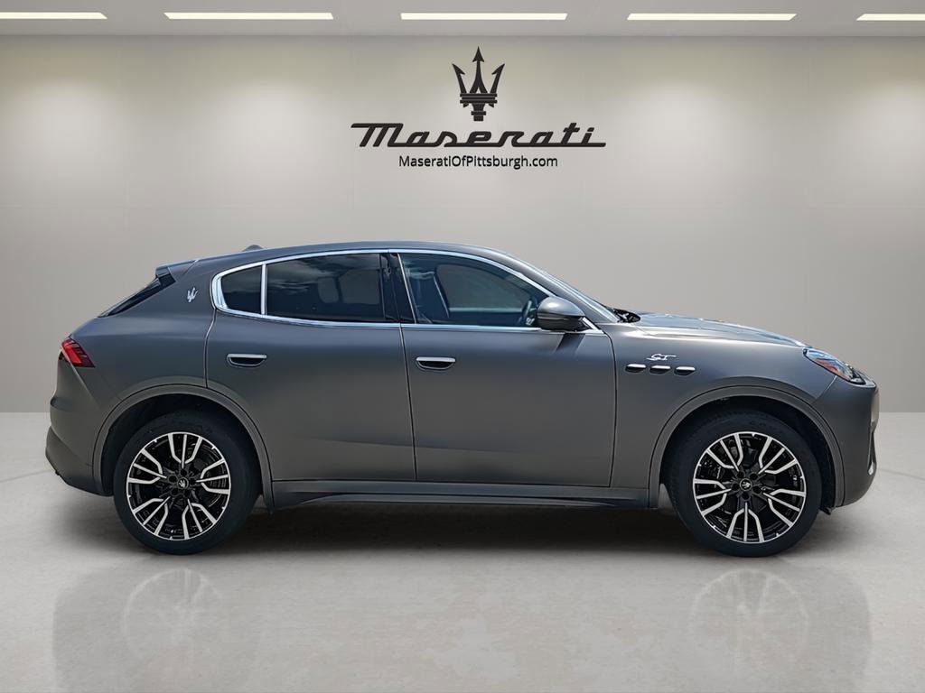 New 2023 Maserati Grecale GT image 4