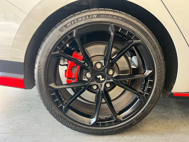 Used 2024 Hyundai Elantra N FWD image 13