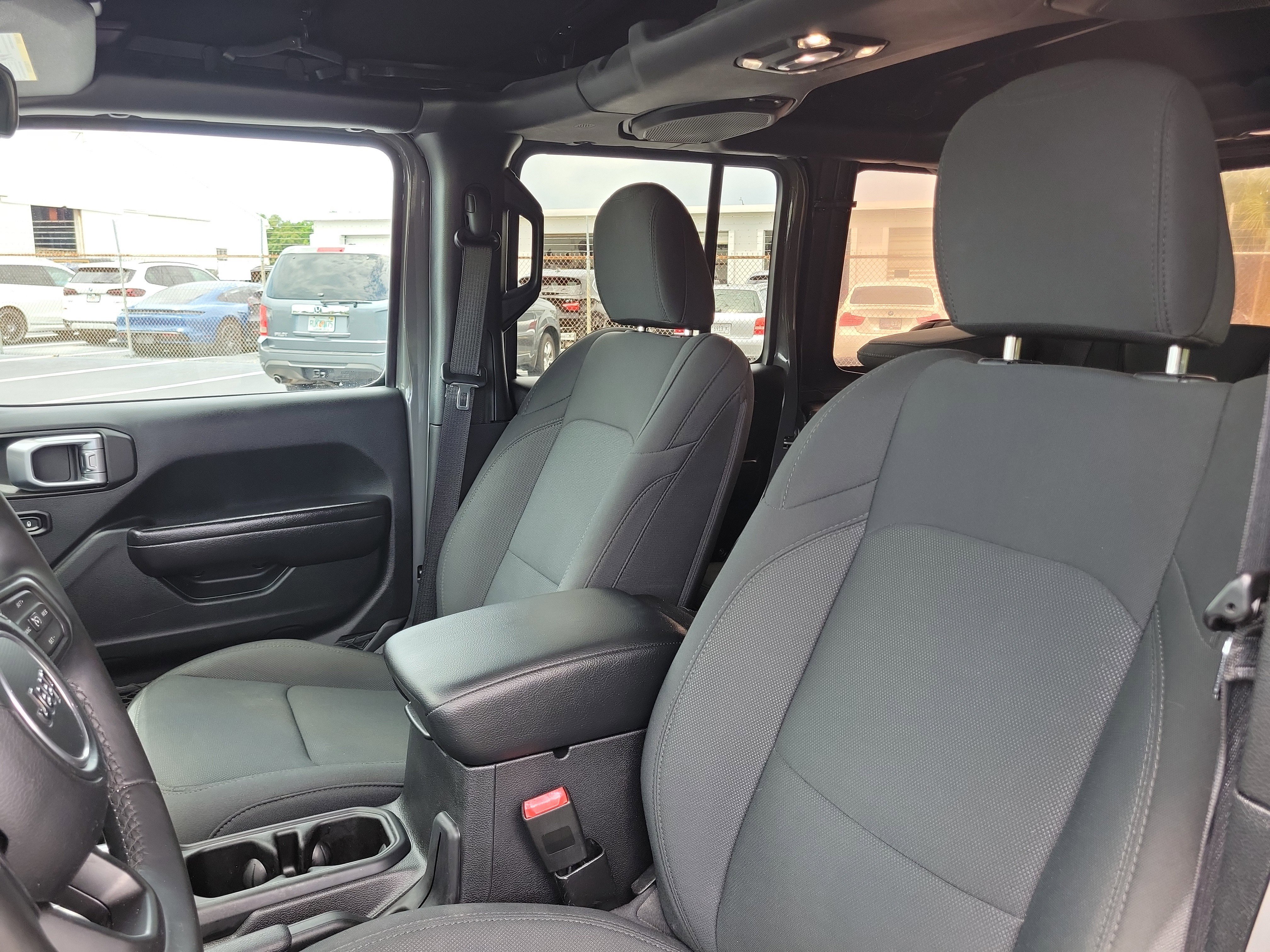 Used 2020 Jeep Wrangler Unlimited Sport S AWD/4WD image 21
