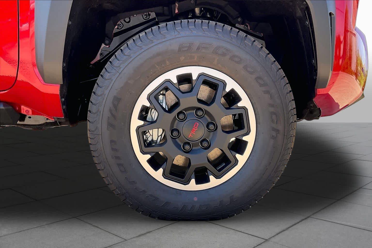 New 2026 Toyota Tacoma TRD Off-Road AWD/4WD image 12