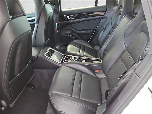 Used 2018 Porsche Panamera image 13