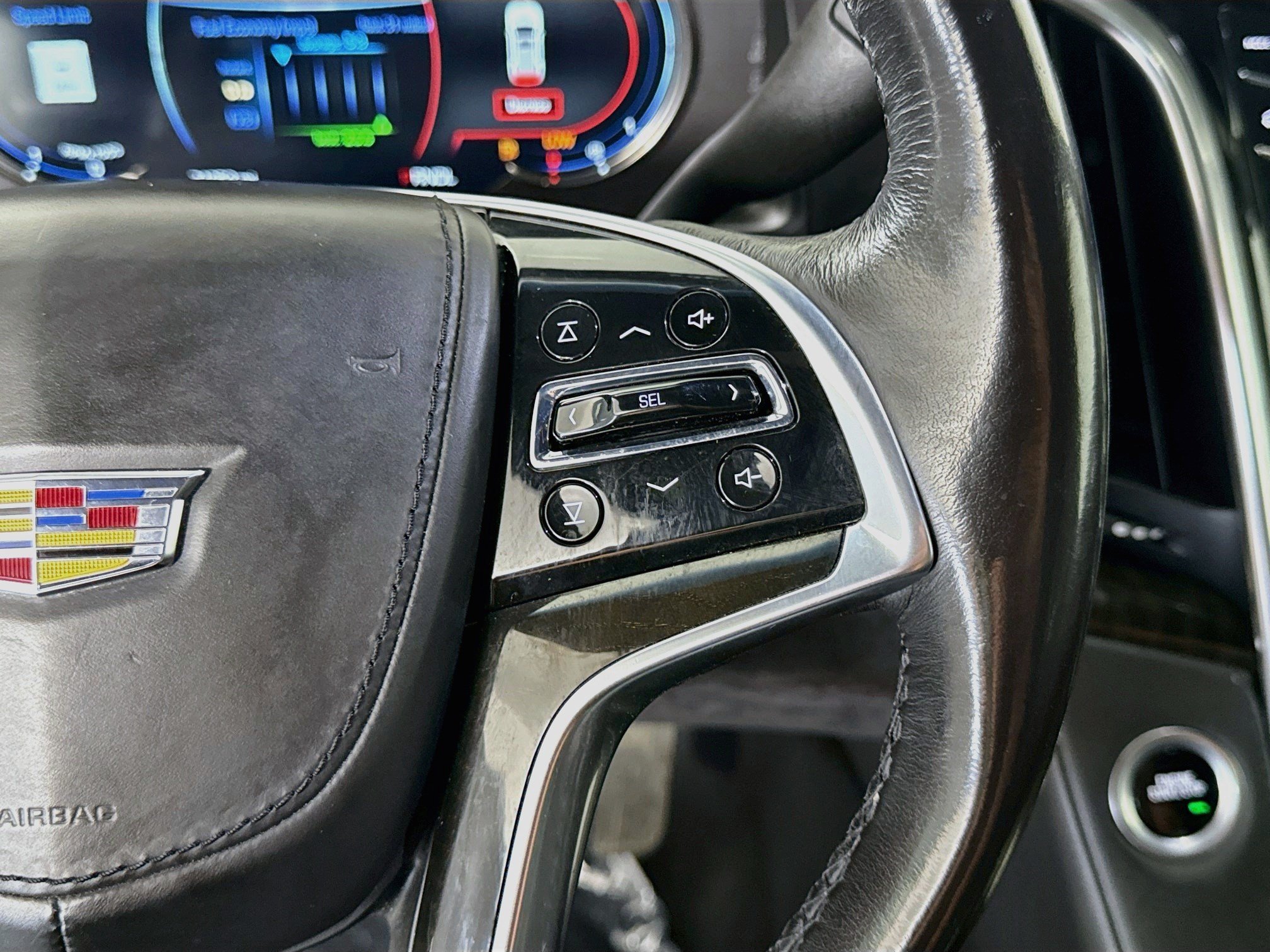 Used 2019 Cadillac Escalade Platinum AWD/4WD image 15