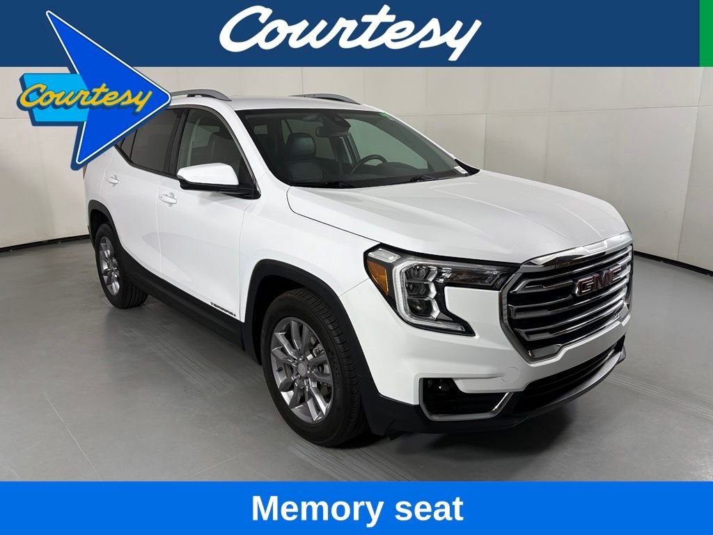 Used 2024 GMC Terrain SLT FWD image 1