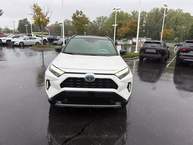 Used 2024 Toyota RAV4 XSE w/ Advanced Technology Package AWD/4WD image 4