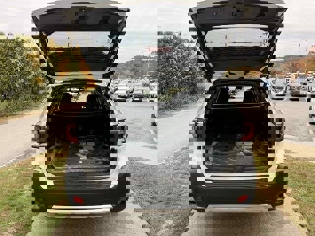 New 2025 Subaru Outback Limited XT image 6