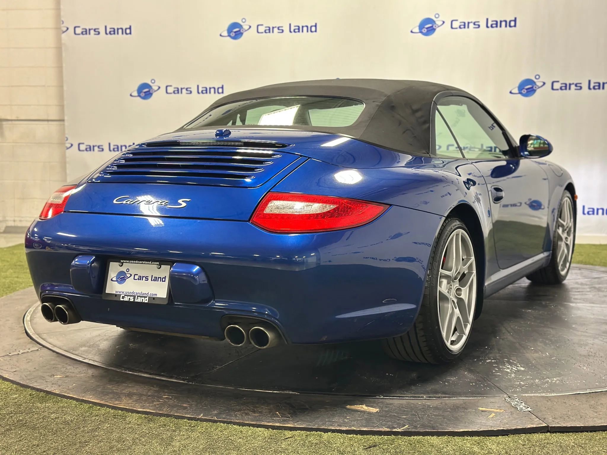 Used 2009 Porsche 911 Carrera S image 4