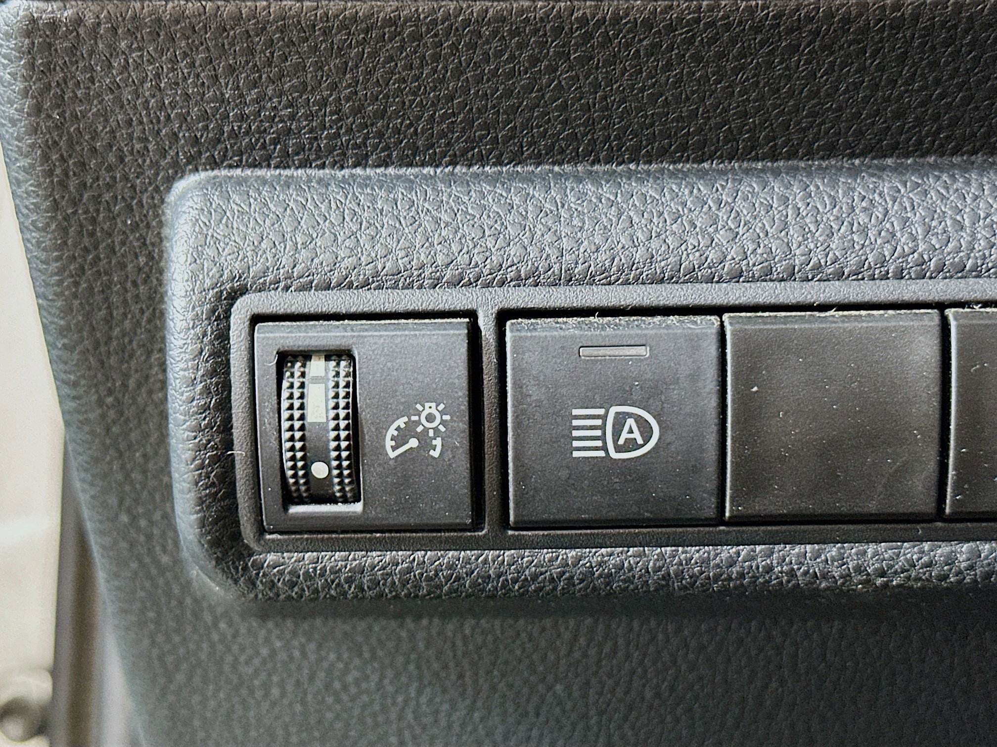 Used 2023 Toyota Corolla LE image 16