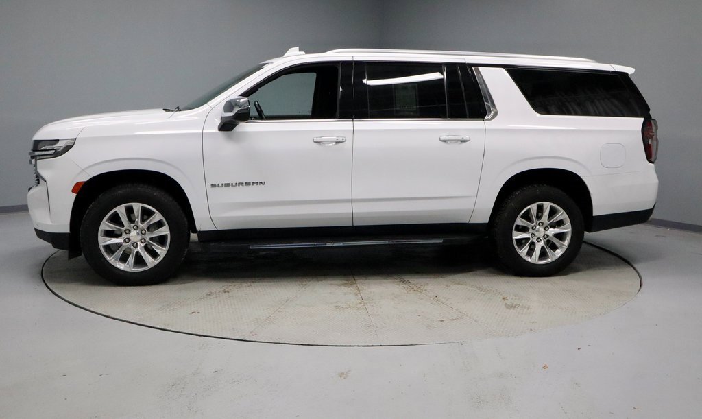 Used 2023 Chevrolet Suburban Premier image 8