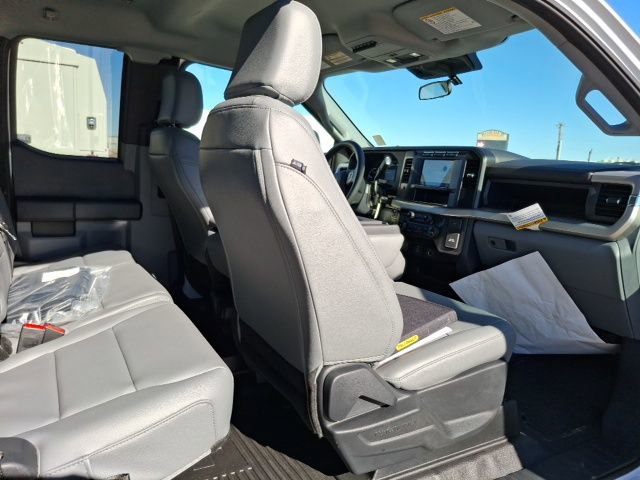 New 2024 Ford F550 4x4 SuperCab Super Duty image 20