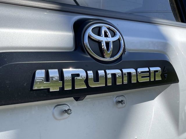 Used 2024 Toyota 4Runner TRD Off-Road Premium w/ Moonroof Package AWD/4WD image 11