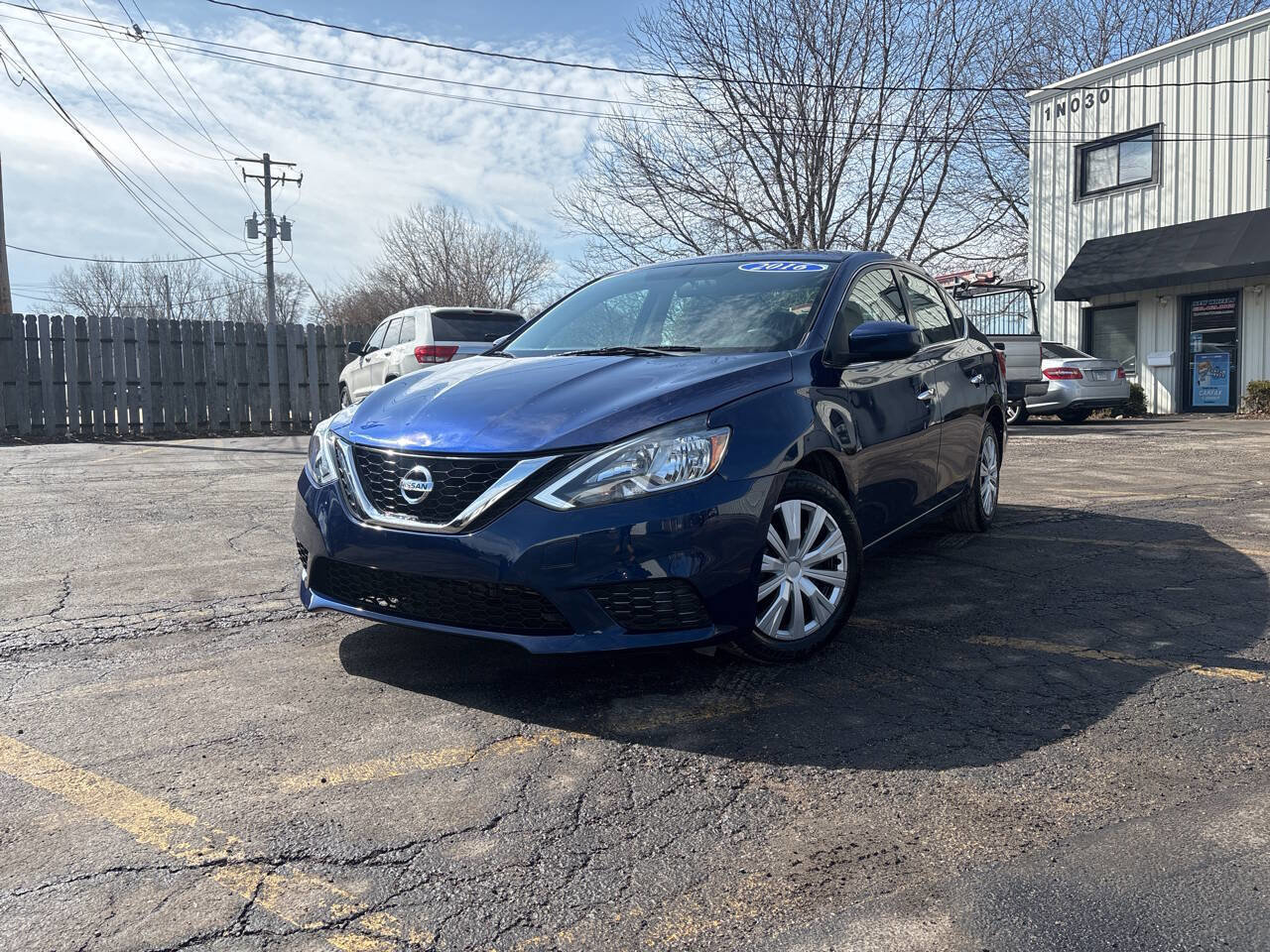 Used 2016 Nissan Sentra S image 1