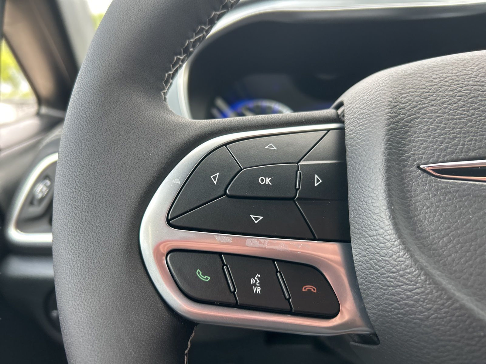 New 2026 Chrysler Pacifica Limited FWD image 15