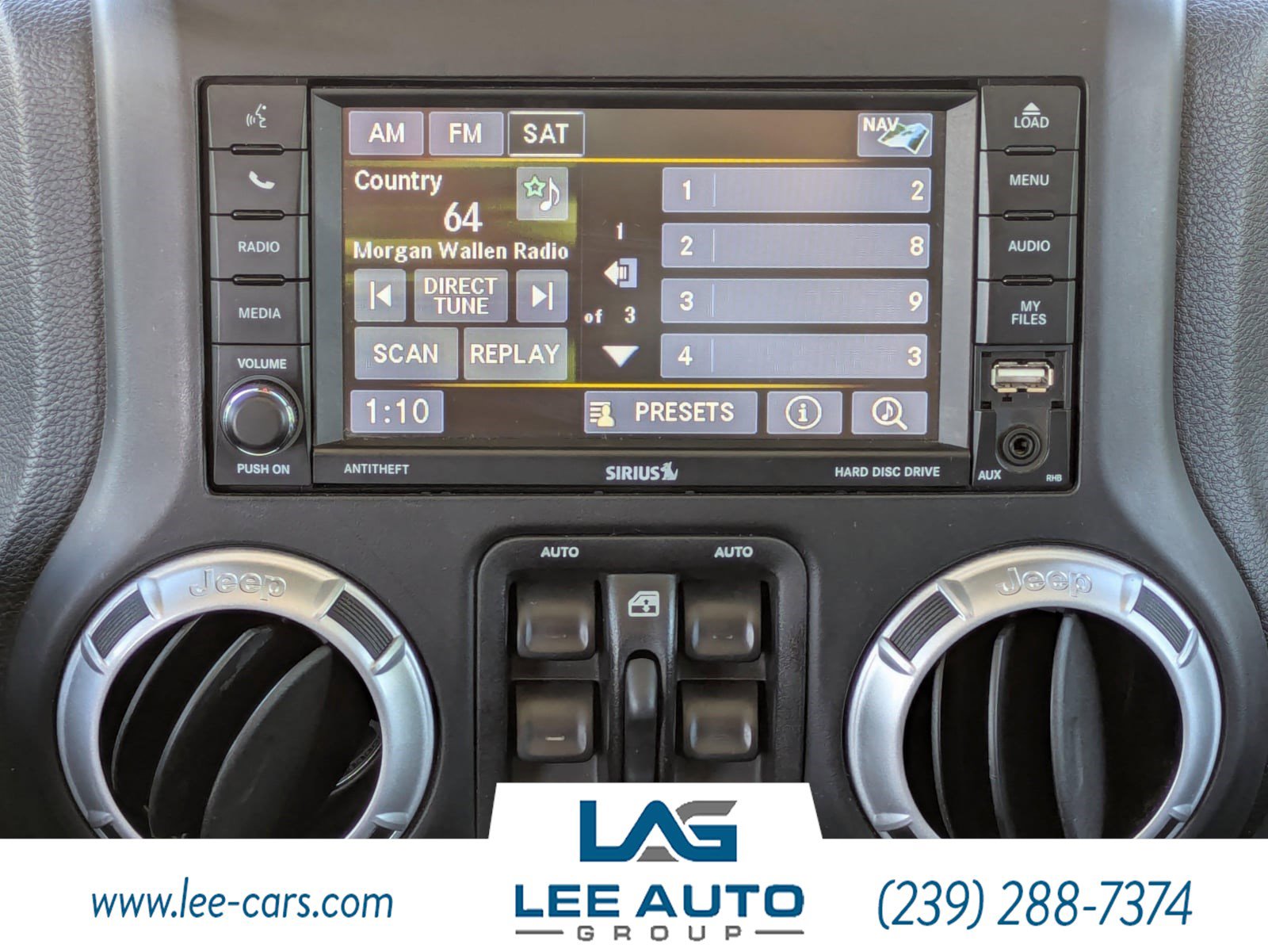 Used 2014 Jeep Wrangler Unlimited Sahara w/ Dual Top Group AWD/4WD image 15