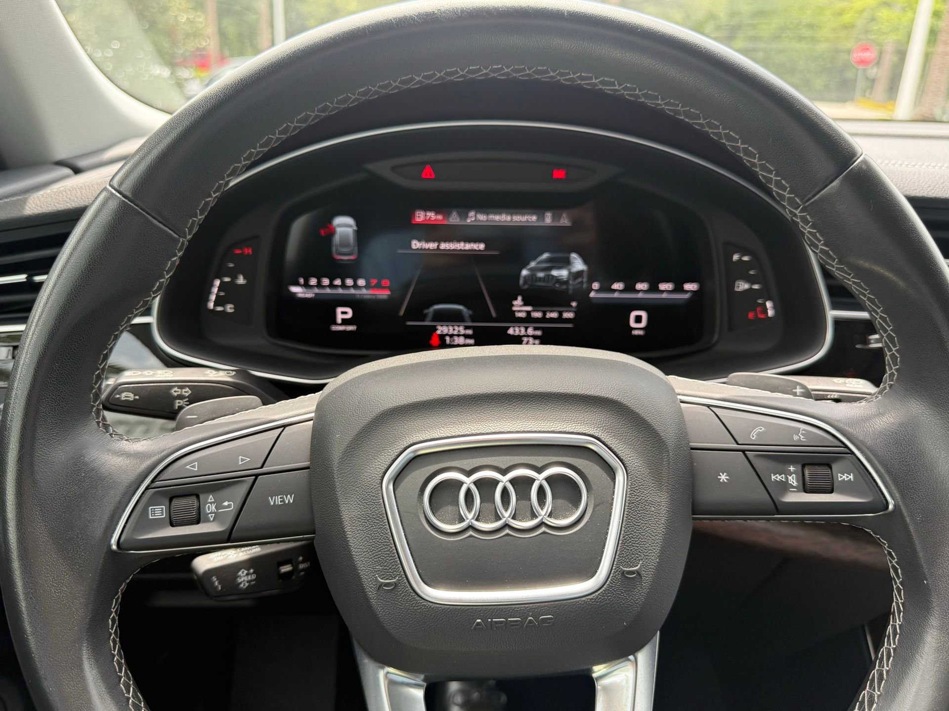Used 2023 Audi Q8 Premium w/ Convenience Package image 38