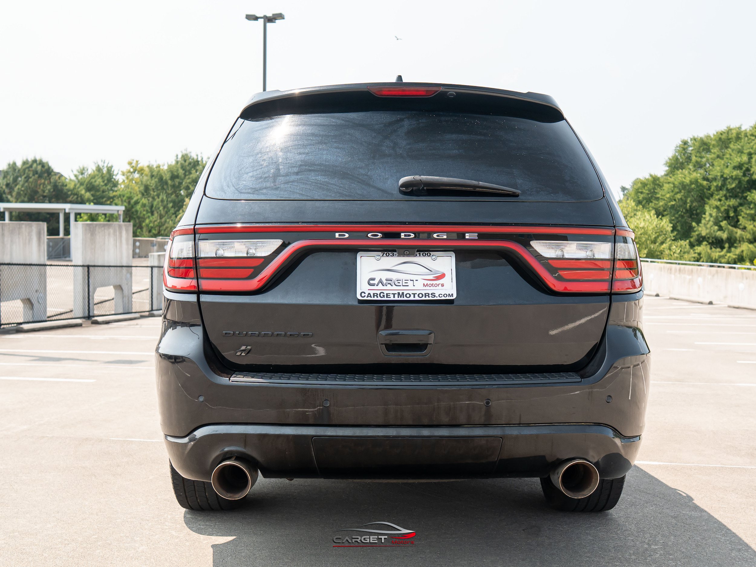 Used 2018 Dodge Durango R/T w/ Blacktop Package AWD/4WD image 6